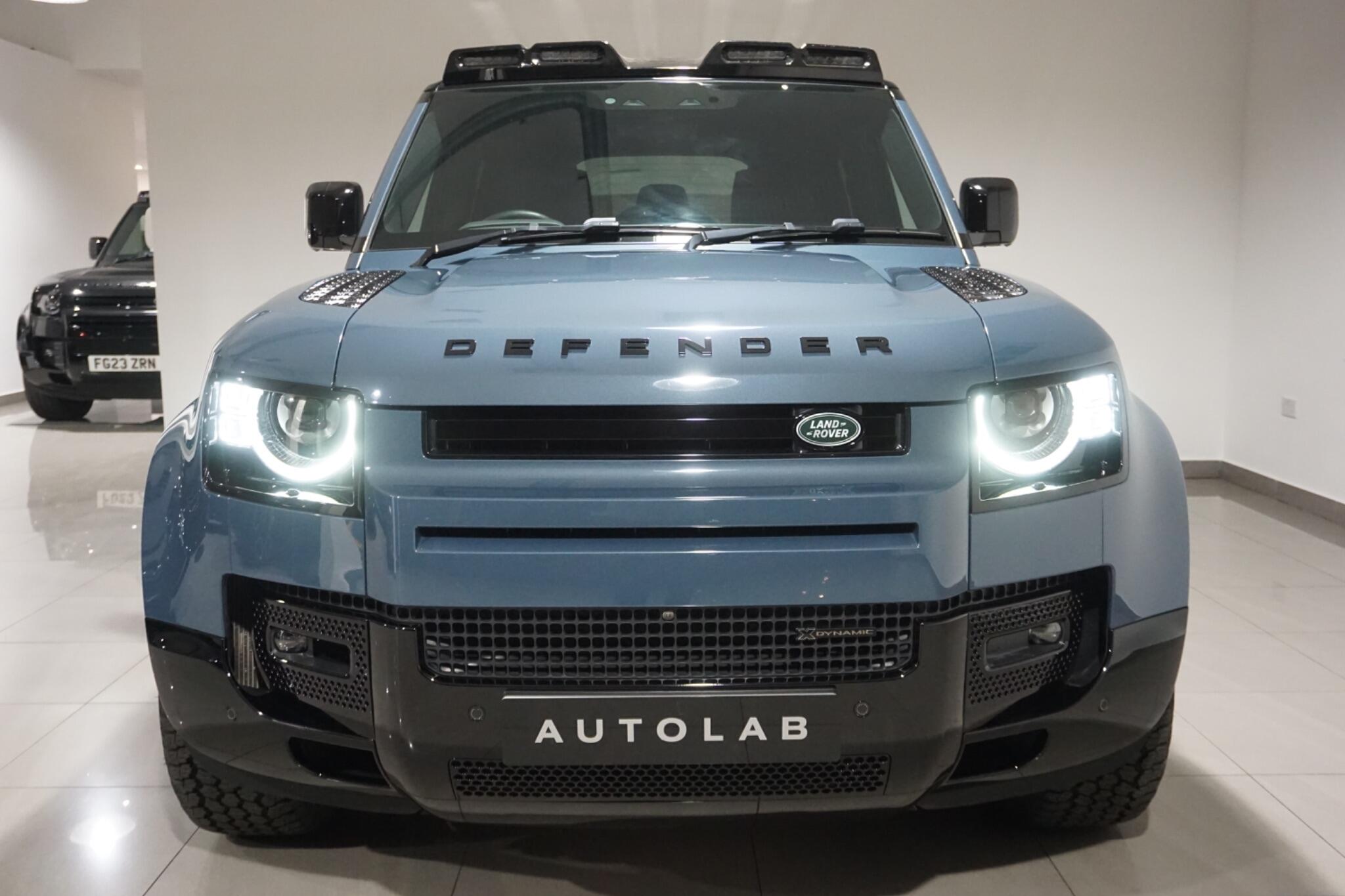 Land Rover Defender 110 2.0 P400e 15.4kWh X-Dynamic HSE SUV 5dr Petrol Plug-in Hybrid Auto 4WD Euro 6 (s/s) (404 ps)